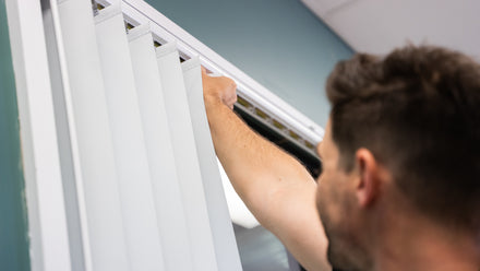 How to install Vertical blinds